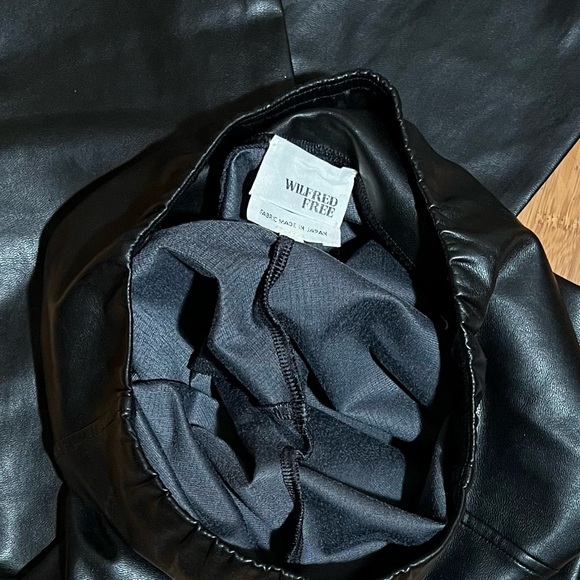 Aritzia Wilfred Free Daria Black Faux Leather Pants Size S - Picture 6 of 14